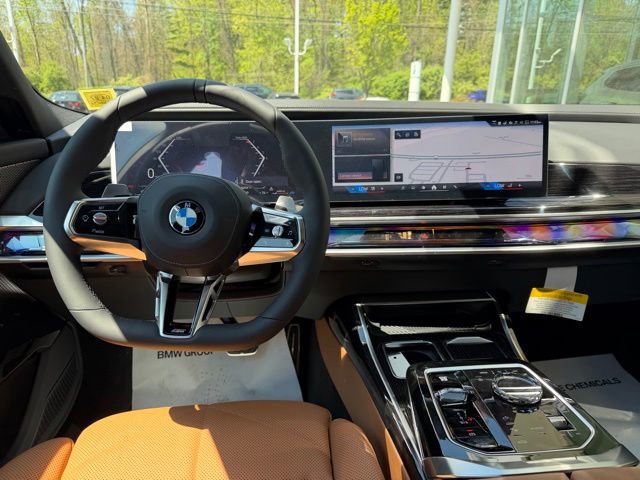 New 2026 BMW 740i xDrive w/ Premium Package AWD/4WD image 12