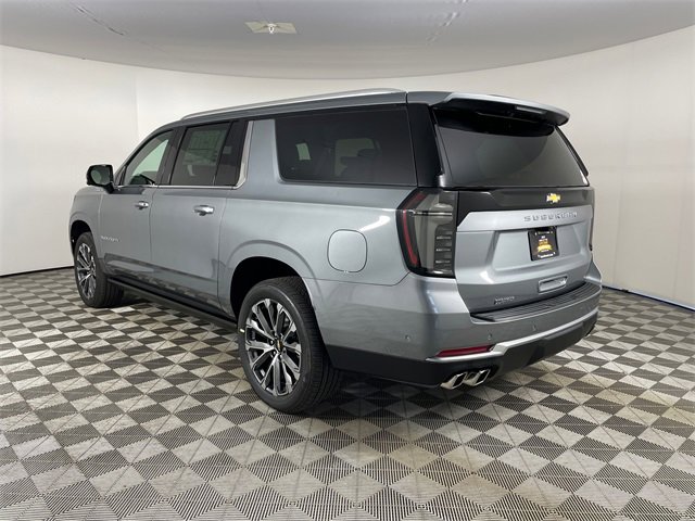 New 2026 Chevrolet Suburban High Country image 19