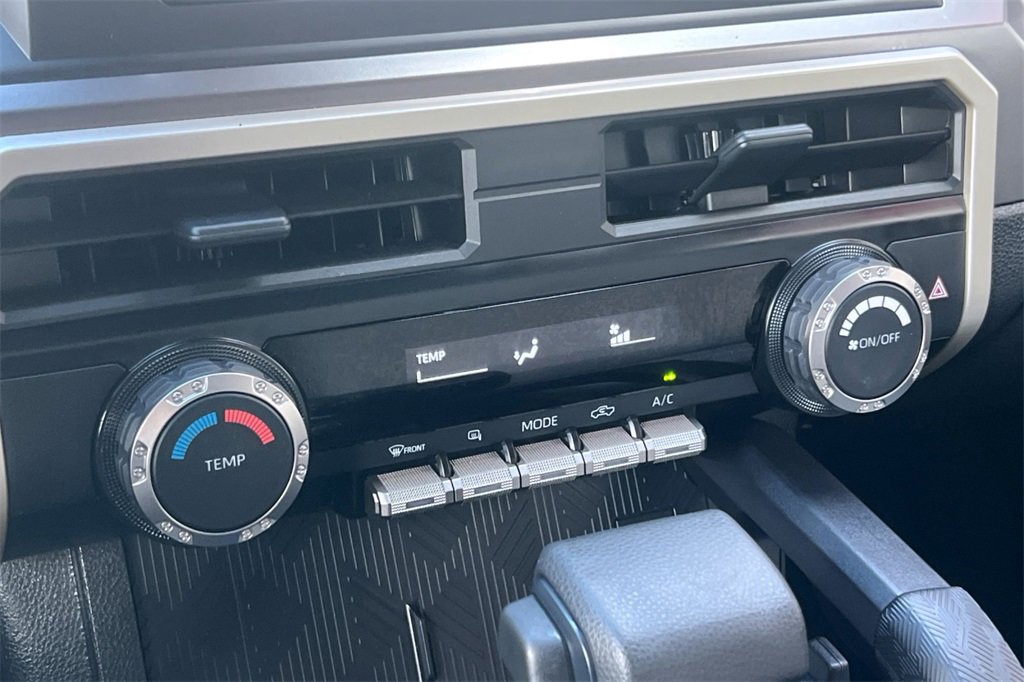 Used 2025 Toyota Tacoma SR5 image 23