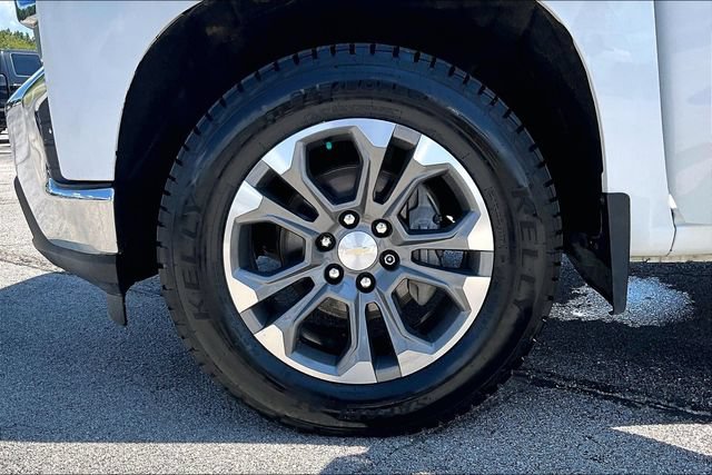 Used 2019 Chevrolet Silverado 1500 LT w/ All-Star Edition AWD/4WD image 35