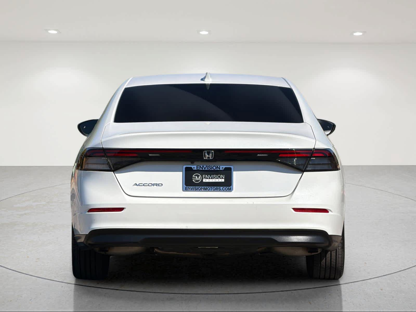 Used 2024 Honda Accord EX image 4
