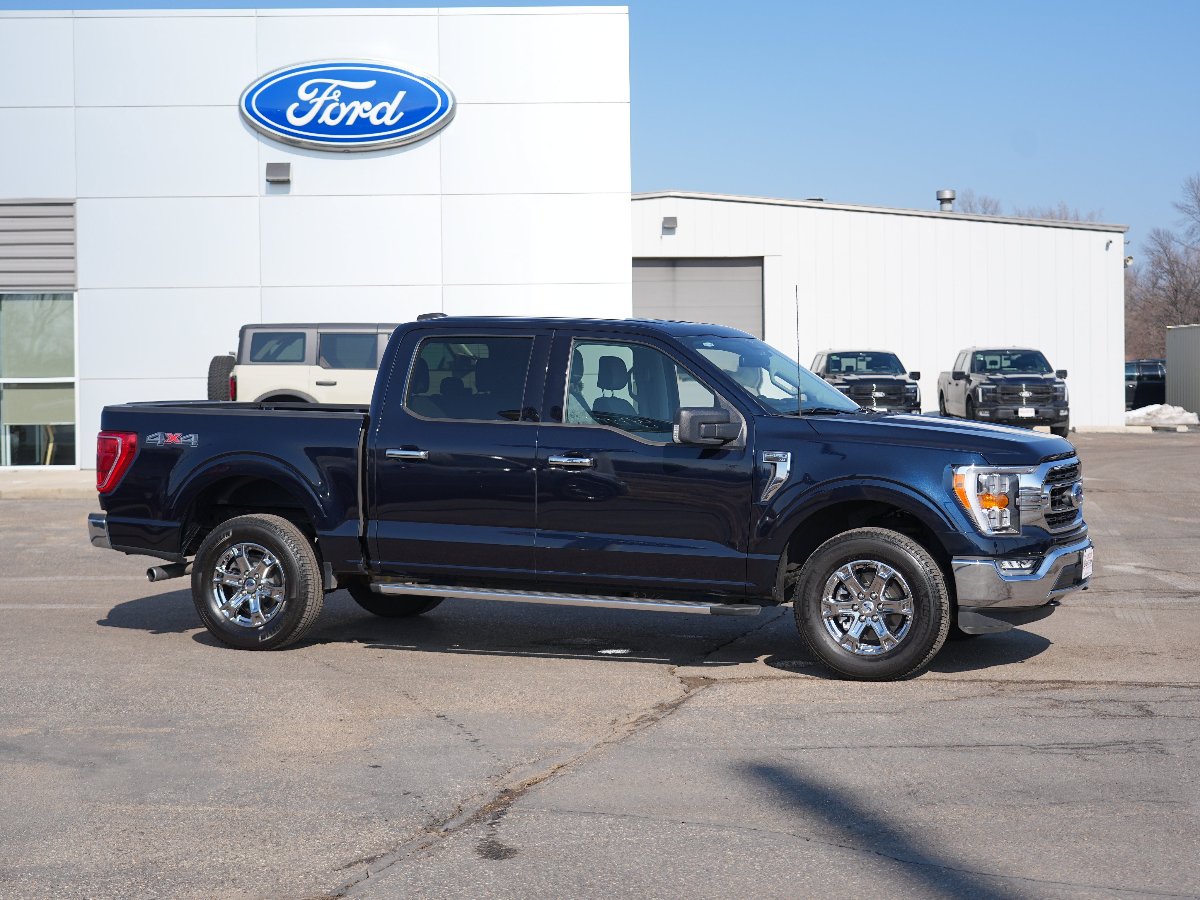 Used 2023 Ford F150 XLT w/ Equipment Group 302A High AWD/4WD image 2