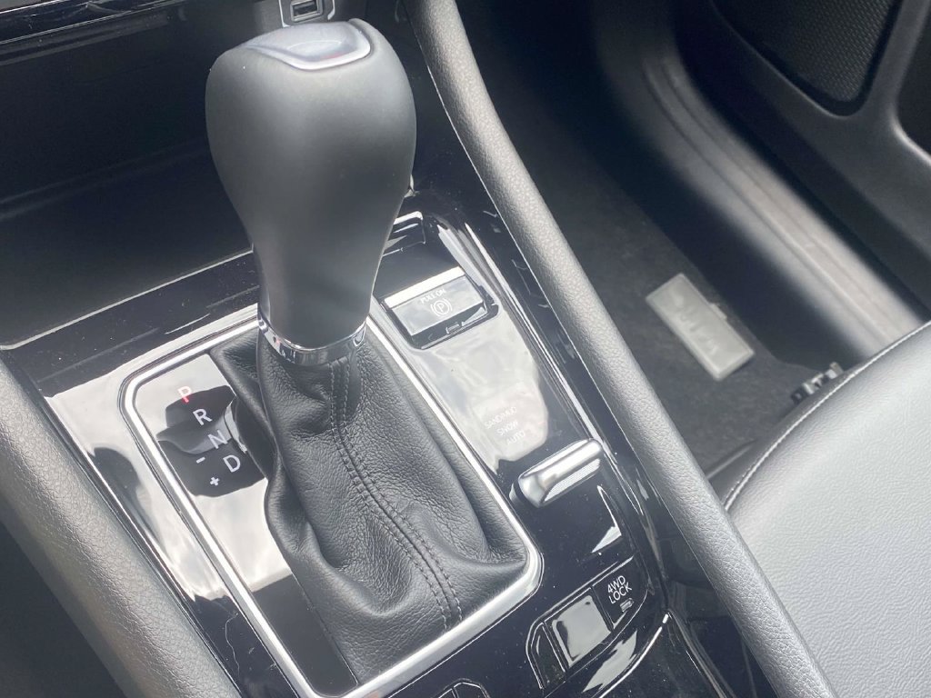 New 2026 Jeep Compass Latitude AWD/4WD image 49