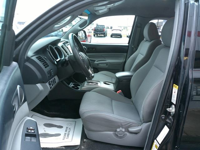 Used 2015 Toyota Tacoma TRD Sport w/ TRD Sport Package image 20