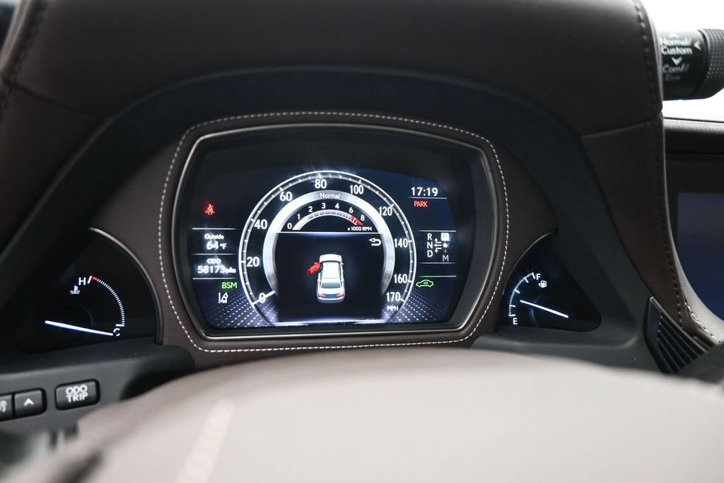 Used 2018 Lexus LS 500 w/ Interior Upgrade Package RWD image 10