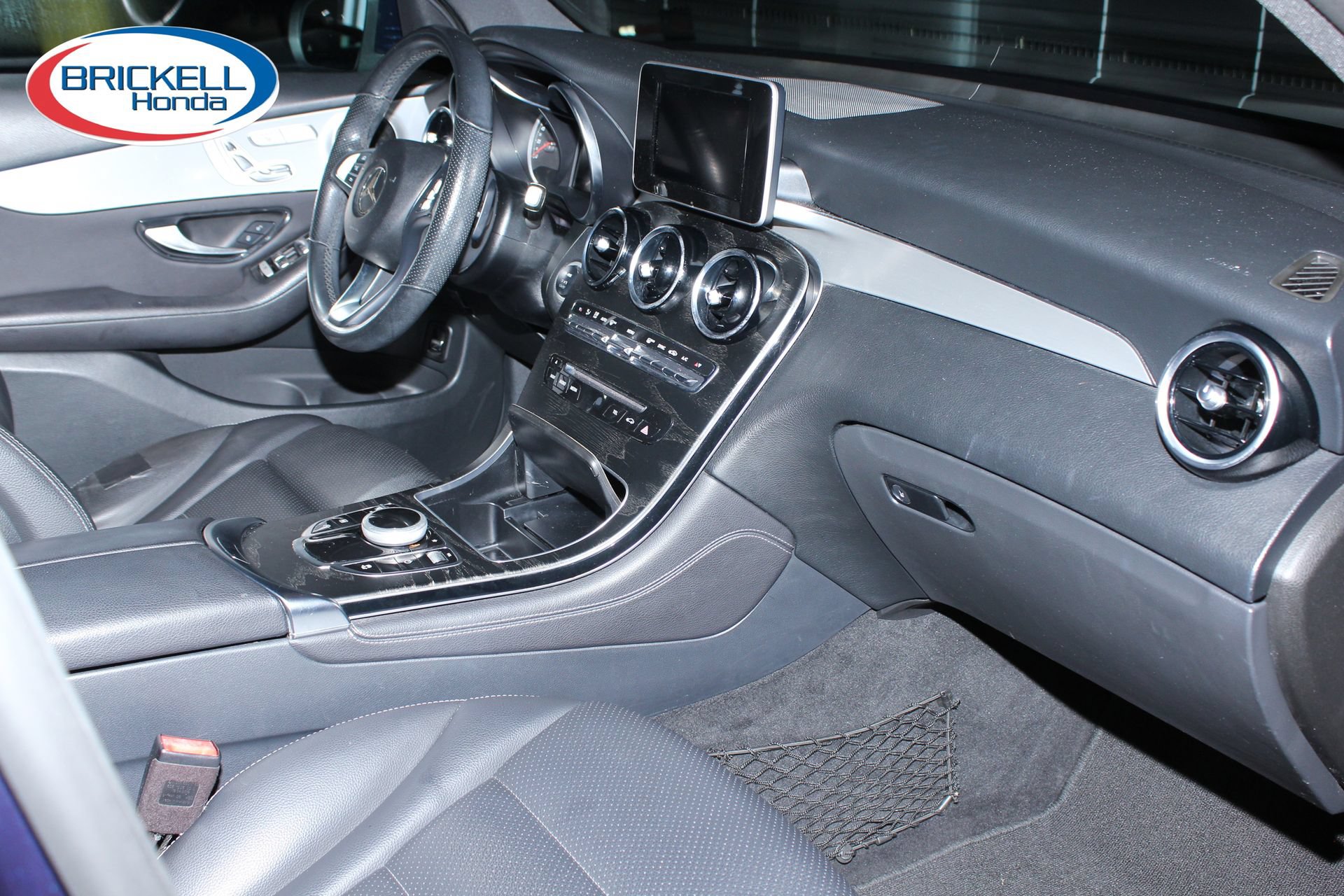 Used 2019 Mercedes-Benz GLC 300 image 15