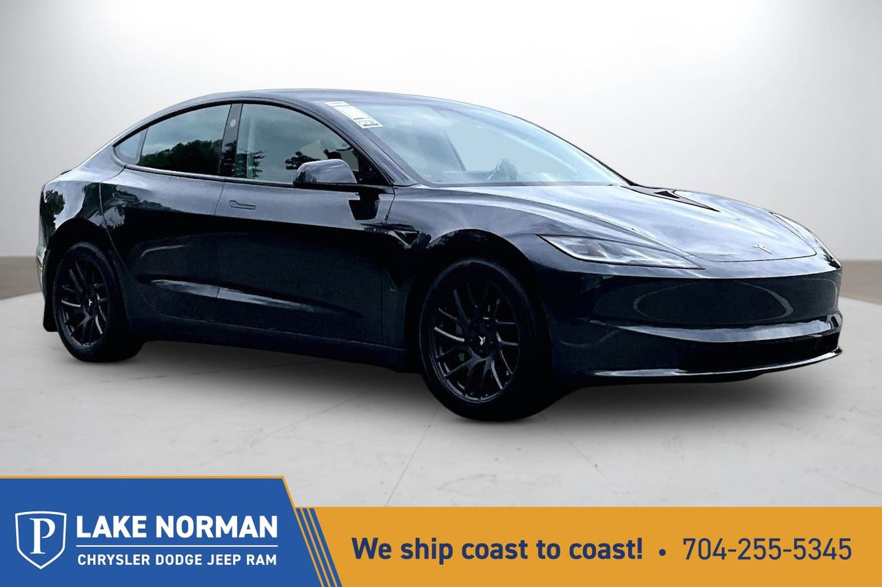 Used 2025 Tesla Model 3 Long Range AWD/4WD image 1