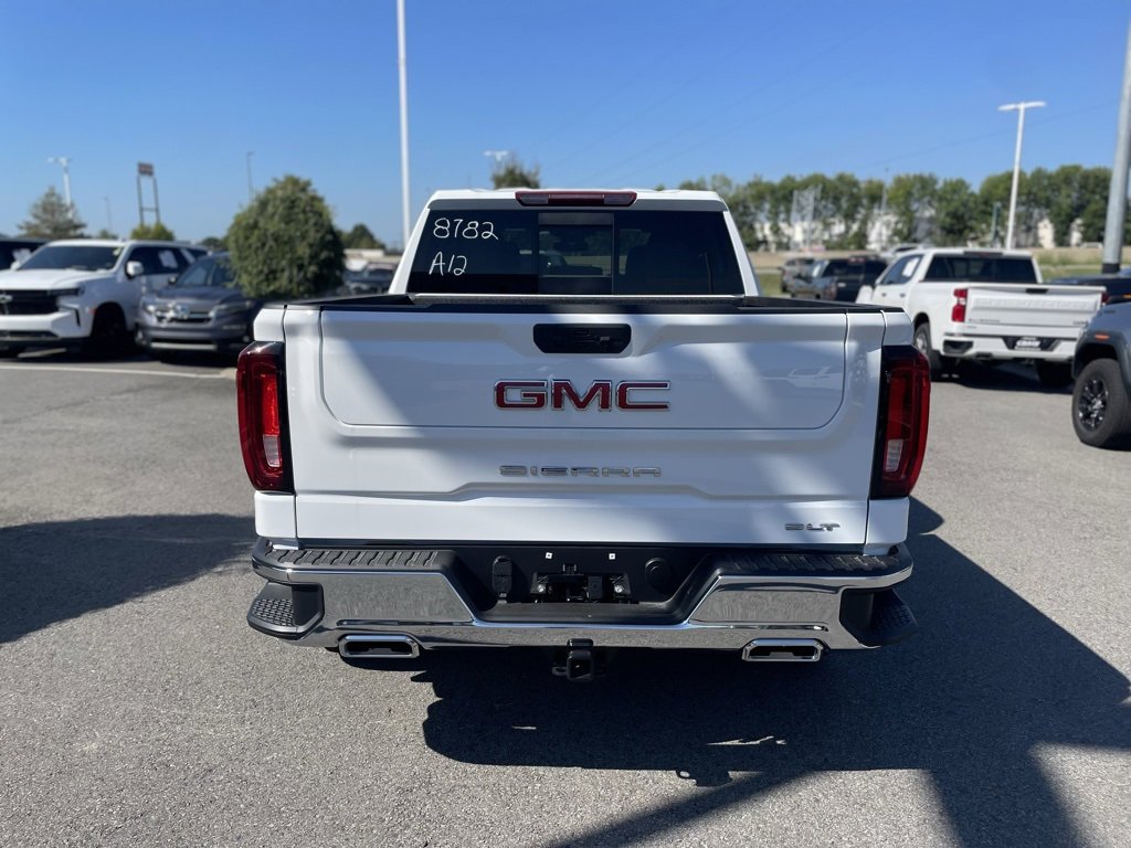 New 2026 GMC Sierra 1500 SLT w/ SLT Premium Package image 6