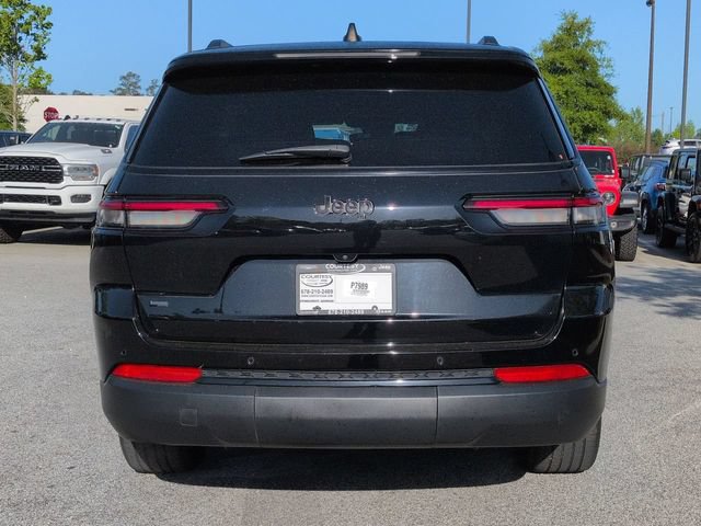 Certified 2022 Jeep Grand Cherokee L Laredo RWD image 5