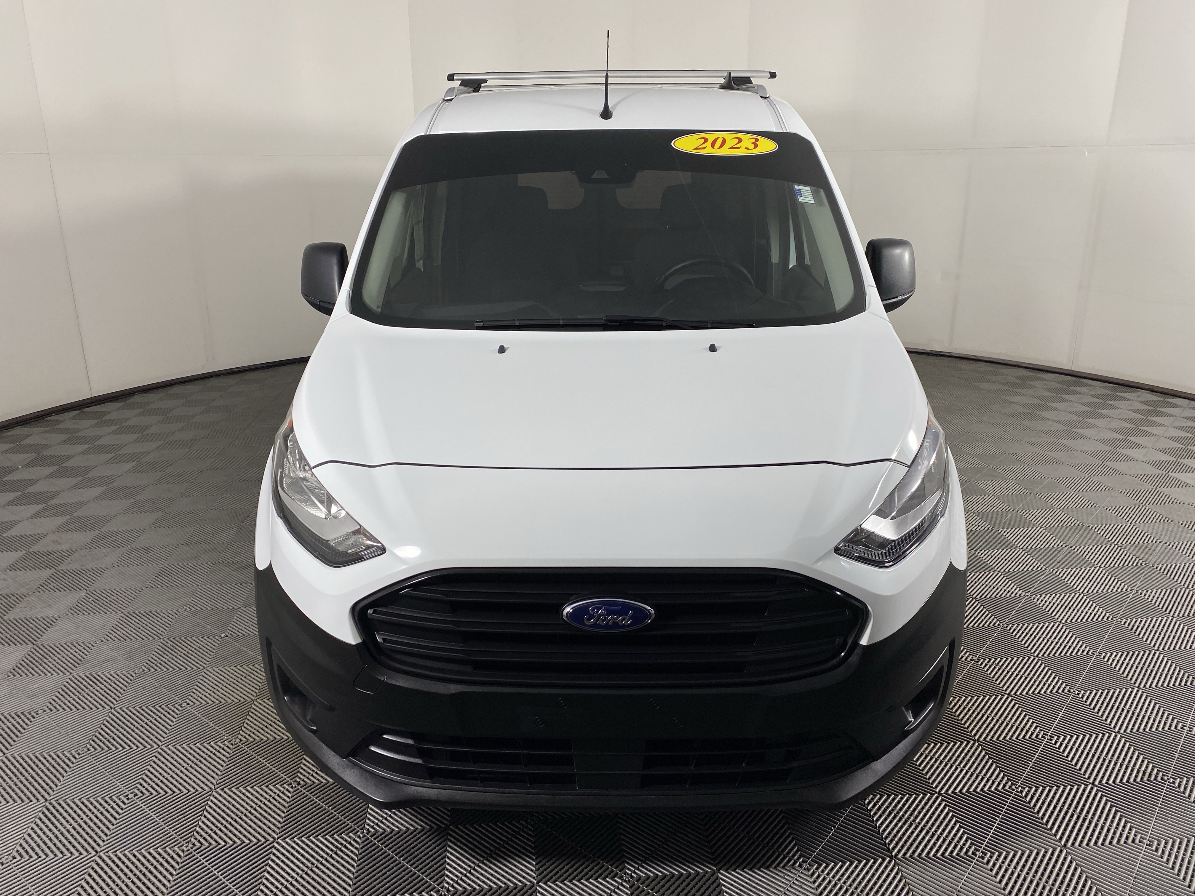 Used 2023 Ford Transit Connect XL image 10