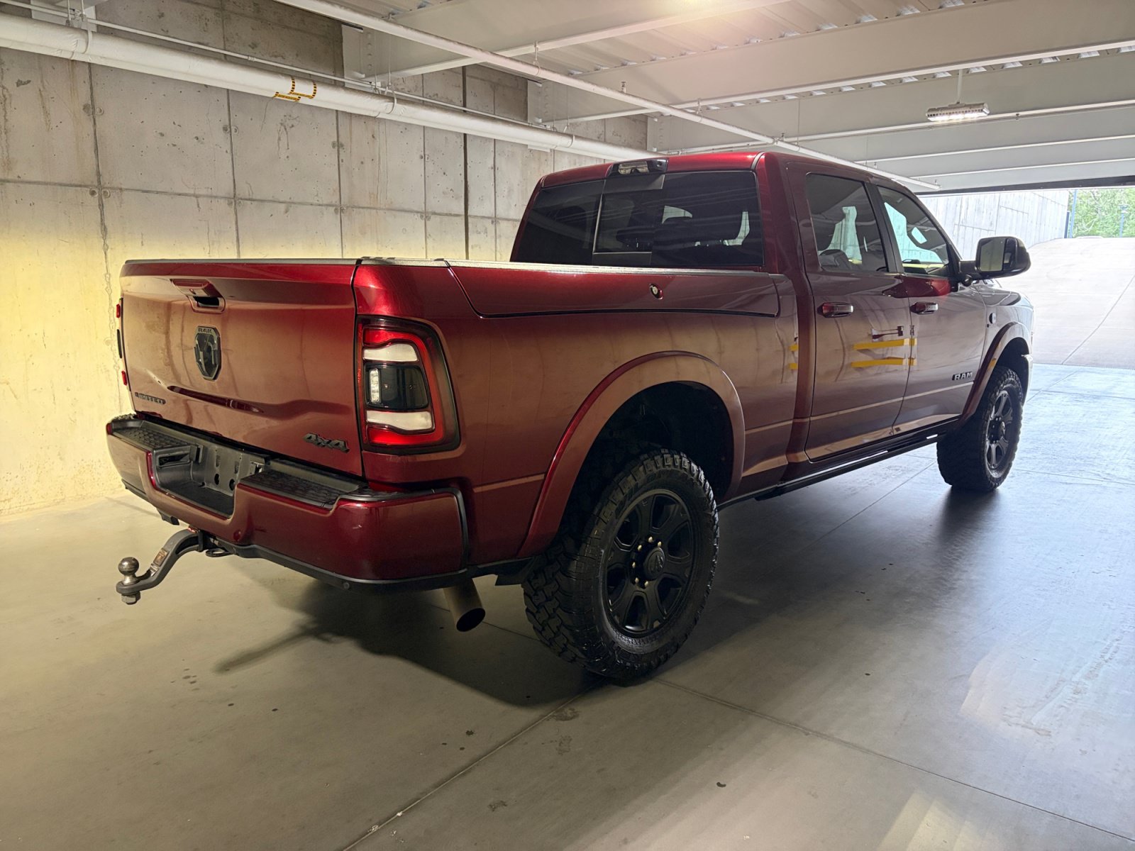 Used 2022 RAM 3500 Limited w/ Safety Group AWD/4WD image 10