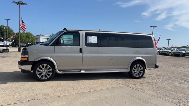 Certified 2024 Chevrolet Express 2500 Extended RWD image 5