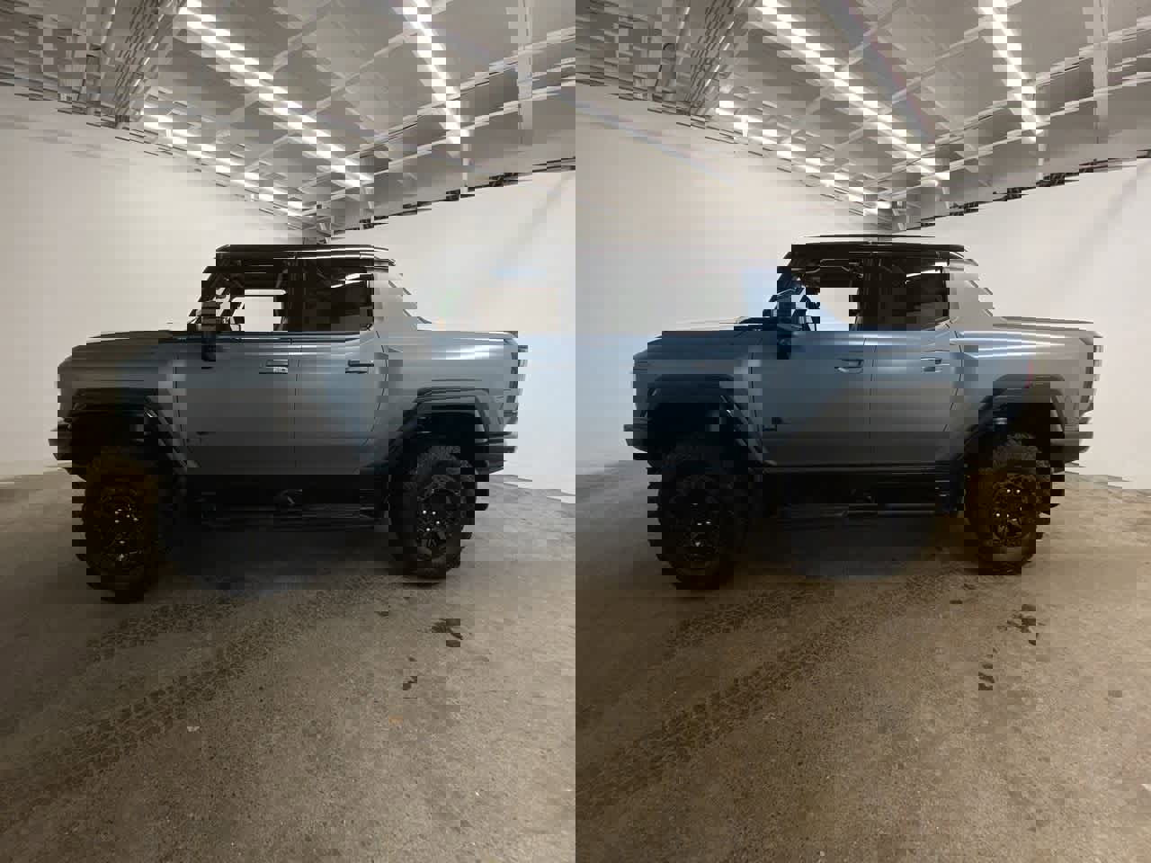 Used 2024 GMC Hummer EV 3X w/ Omega Edition image 3