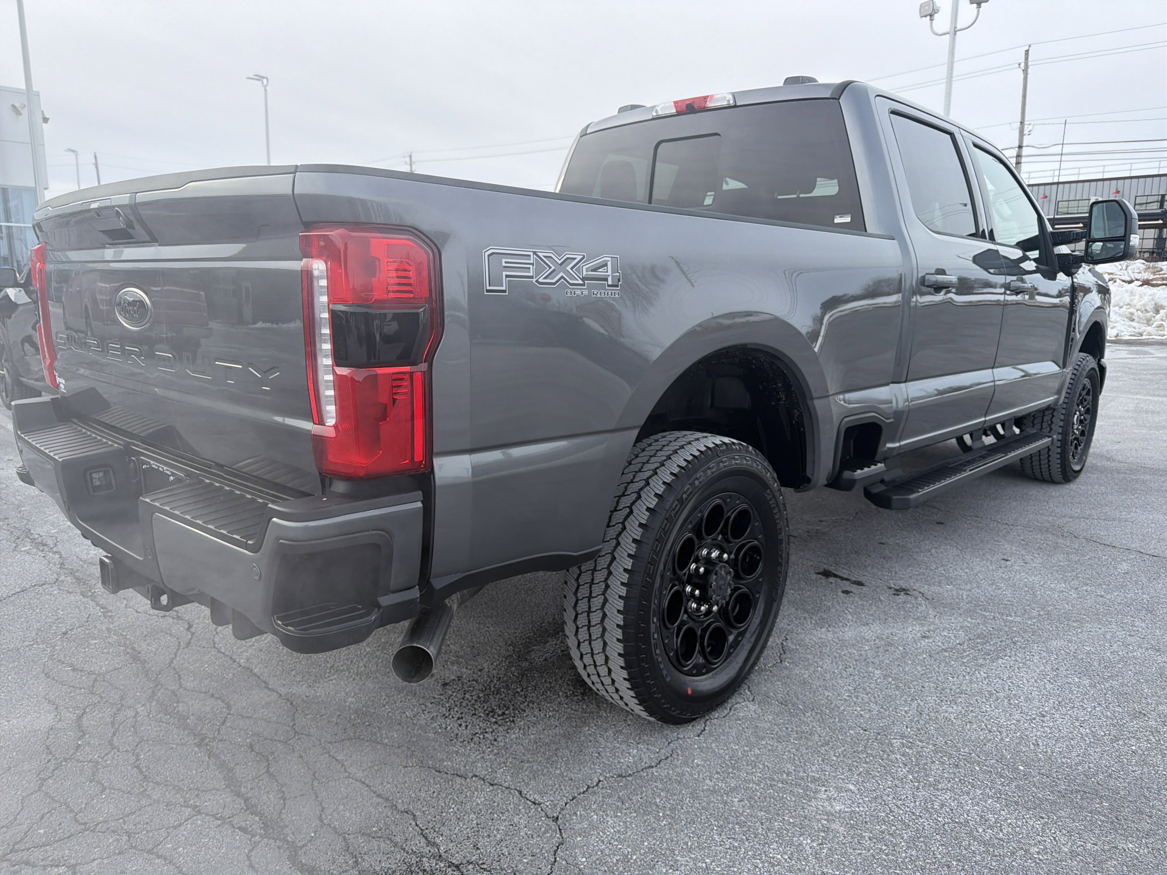 New 2026 Ford F350 Lariat w/ Black Appearance Package image 3