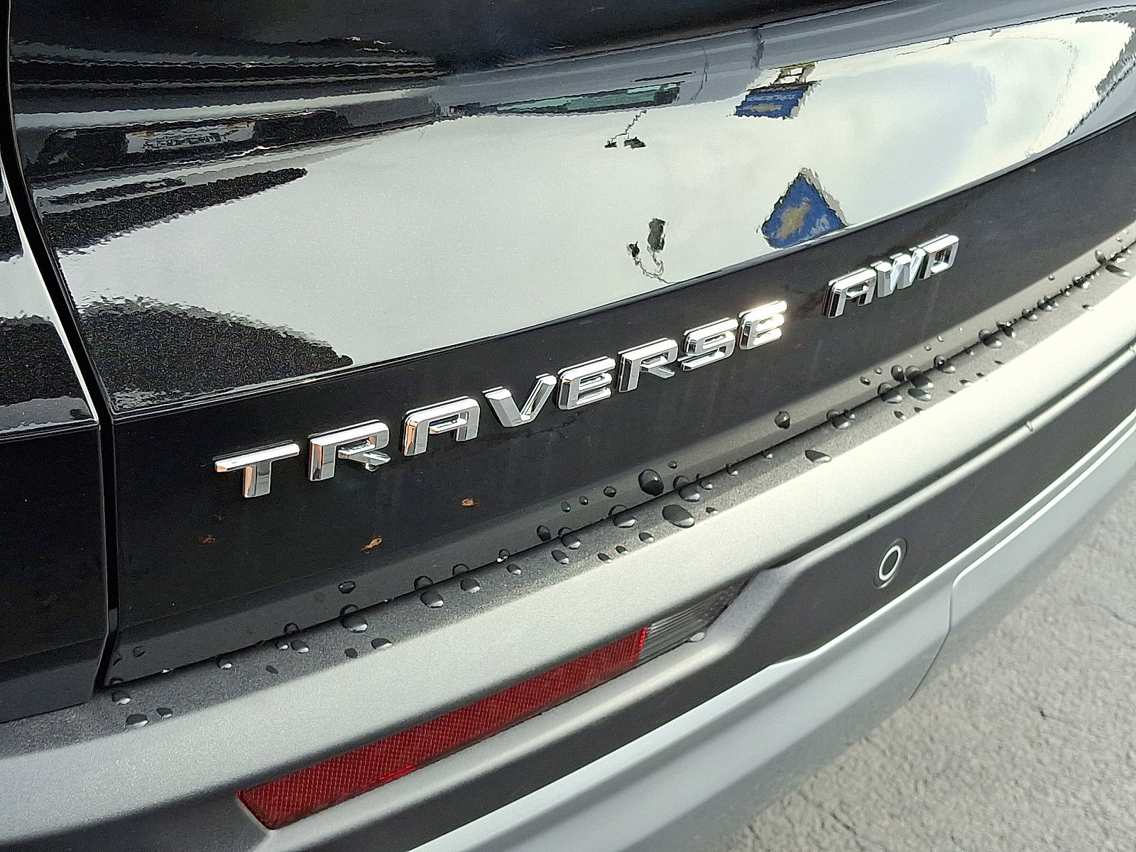 New 2026 Chevrolet Traverse LT w/ Sun and Wheel Package image 6