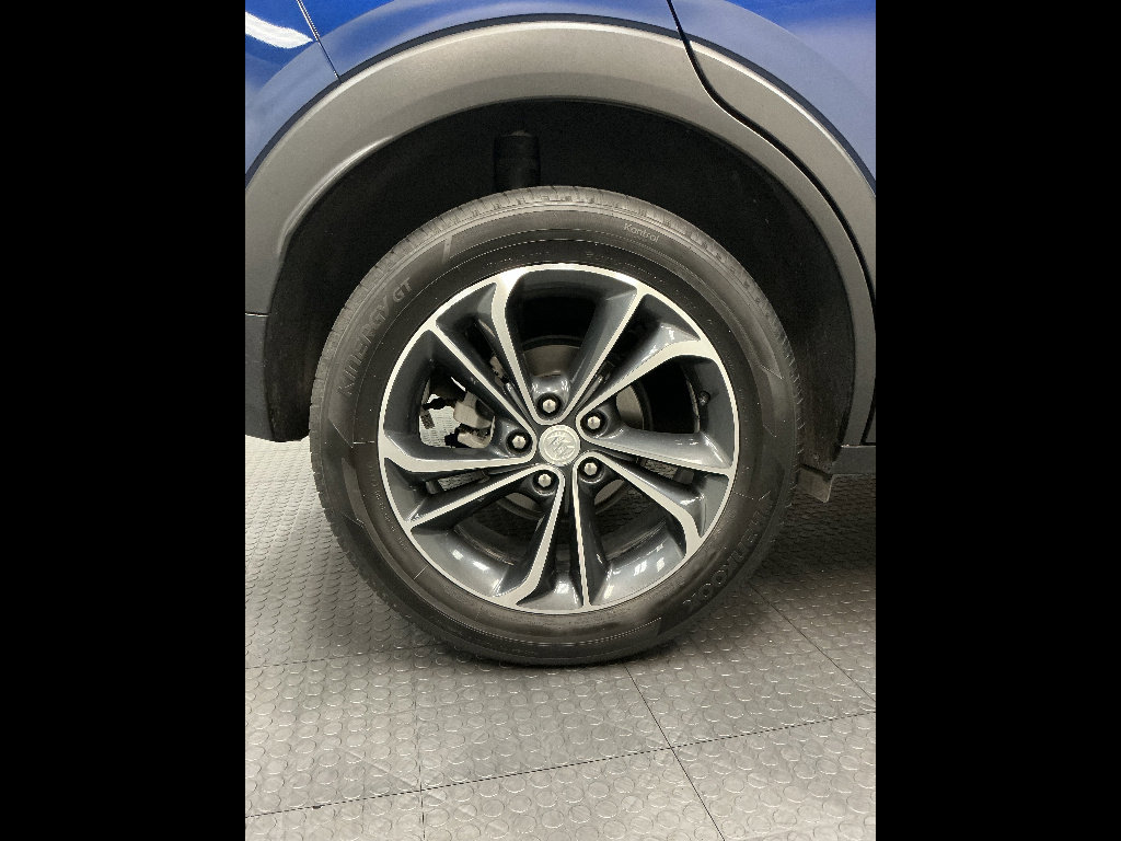 Used 2022 Buick Encore GX Select AWD/4WD image 35