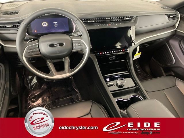 New 2026 Jeep Grand Cherokee Limited image 13