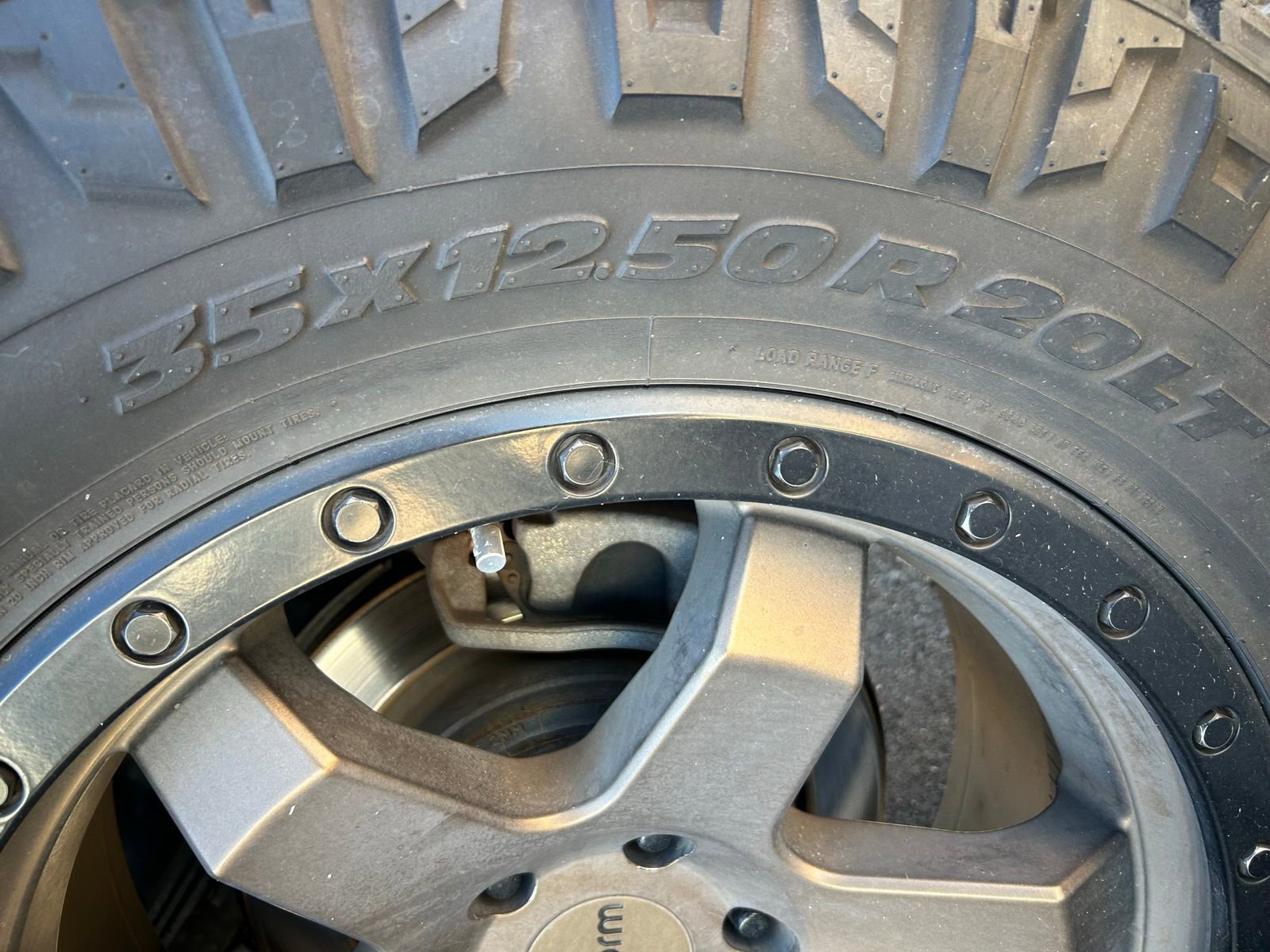 Used 2017 Ford F150 Raptor w/ Equipment Group 802A Luxury image 10