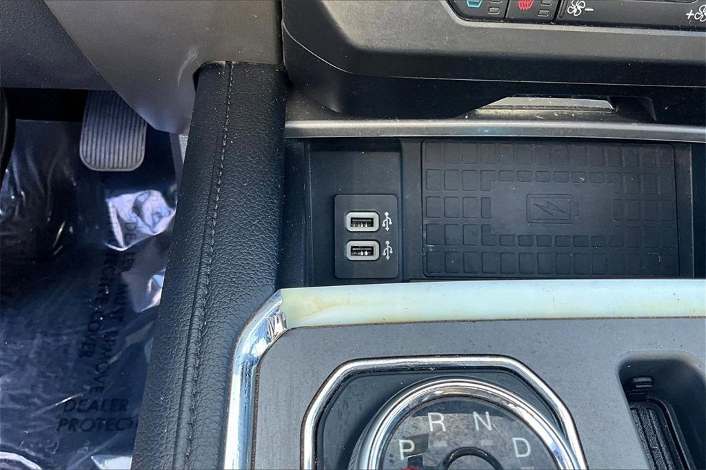 Used 2019 Ford Expedition Max XLT w/ Equipment Group 202A image 16