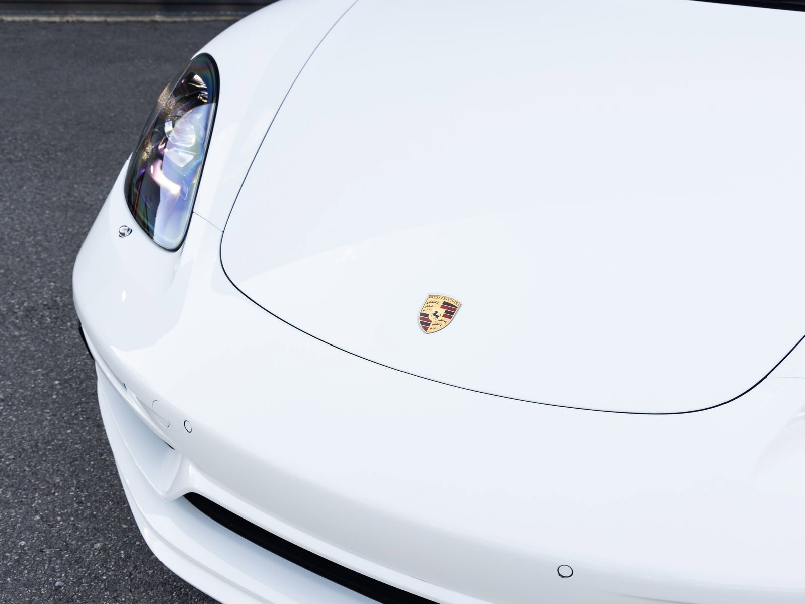 Certified 2025 Porsche 718 Cayman image 10