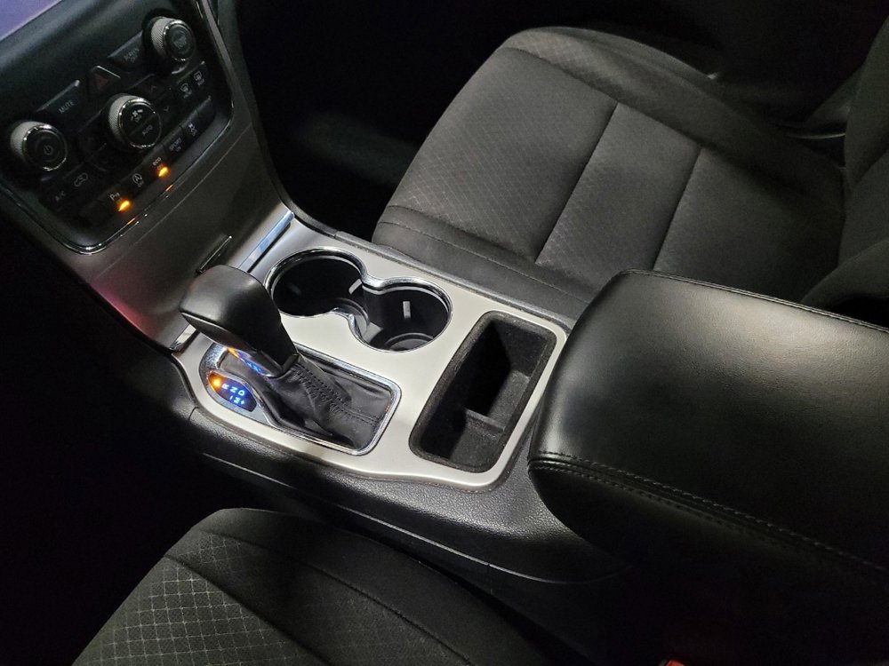 Used 2019 Jeep Grand Cherokee Laredo AWD/4WD image 26