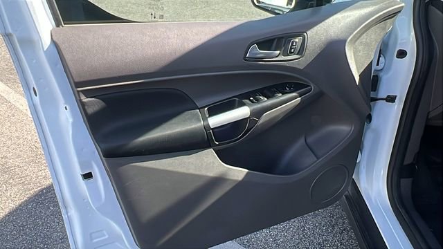 Used 2022 Ford Transit Connect XLT image 15