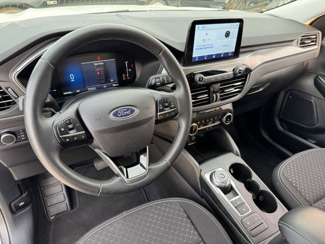 Used 2024 Ford Escape Active image 3
