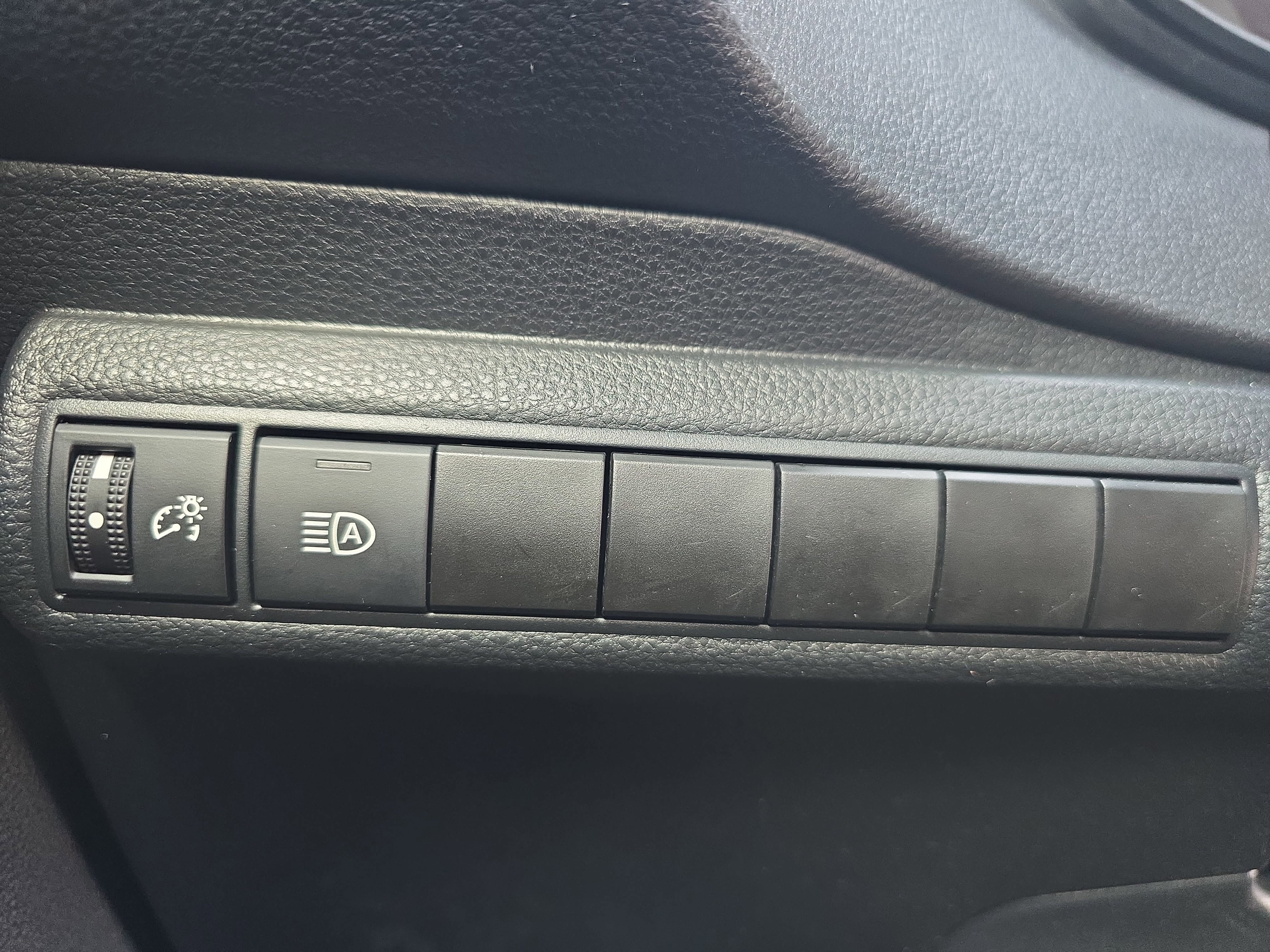 Certified 2024 Toyota Corolla Sedan w/ SE Convenience Package FWD image 23