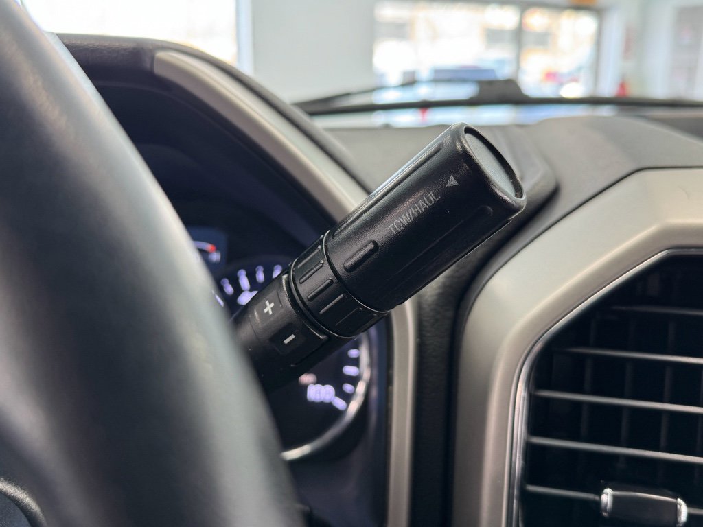 Used 2019 Ford F250 Lariat w/ Chrome Package image 27