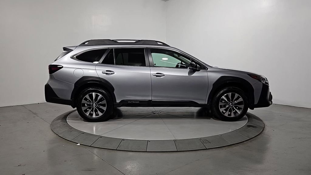 Certified 2025 Subaru Outback Limited image 8