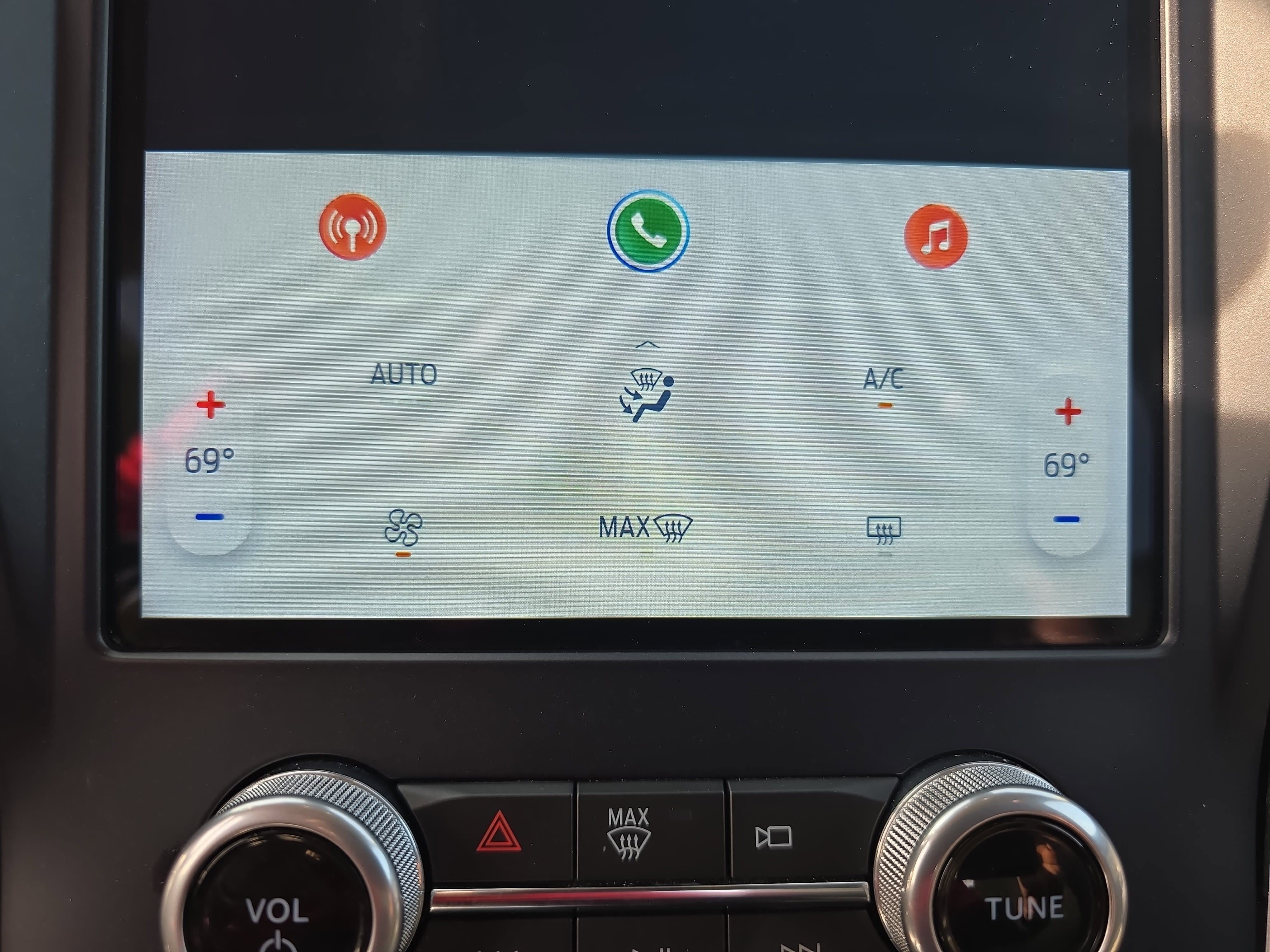 Used 2023 Ford Edge SE image 22