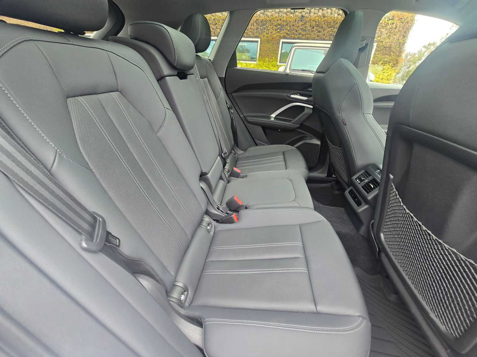 Used 2025 Audi Q5 Premium Plus w/ Premium Plus AWD/4WD image 12