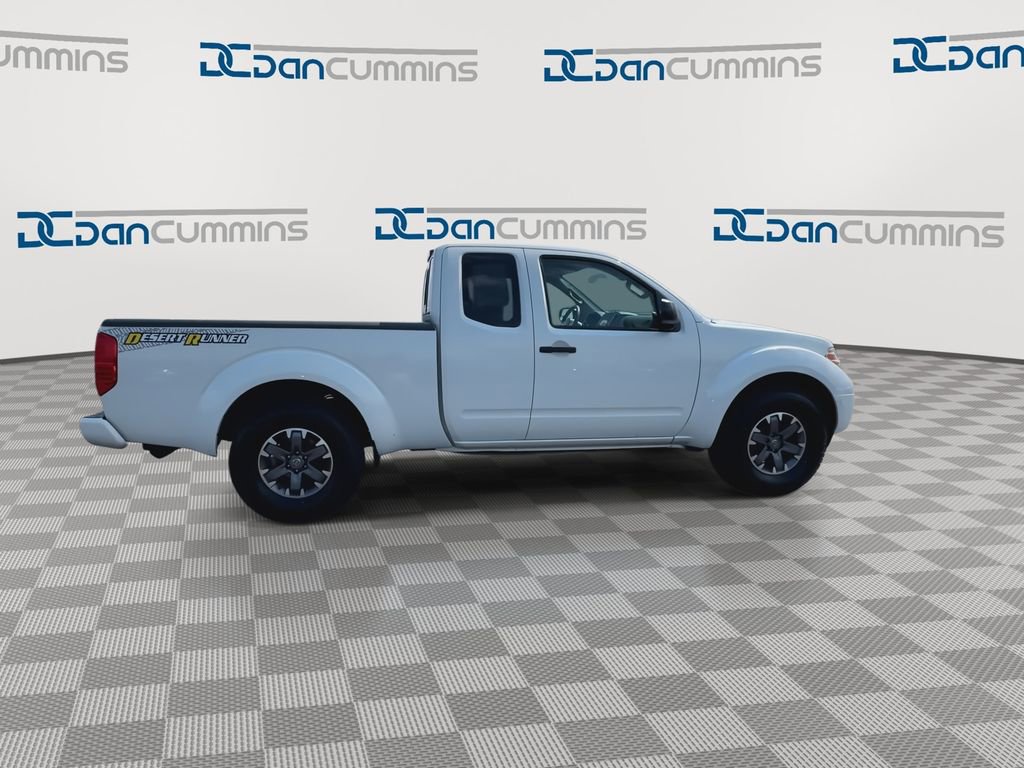 Used 2016 Nissan Frontier Desert Runner image 9