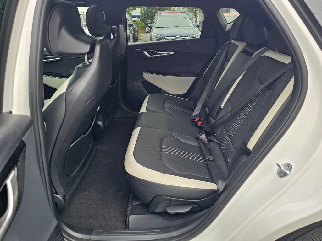 Certified 2024 Kia EV6 GT-Line AWD/4WD image 23
