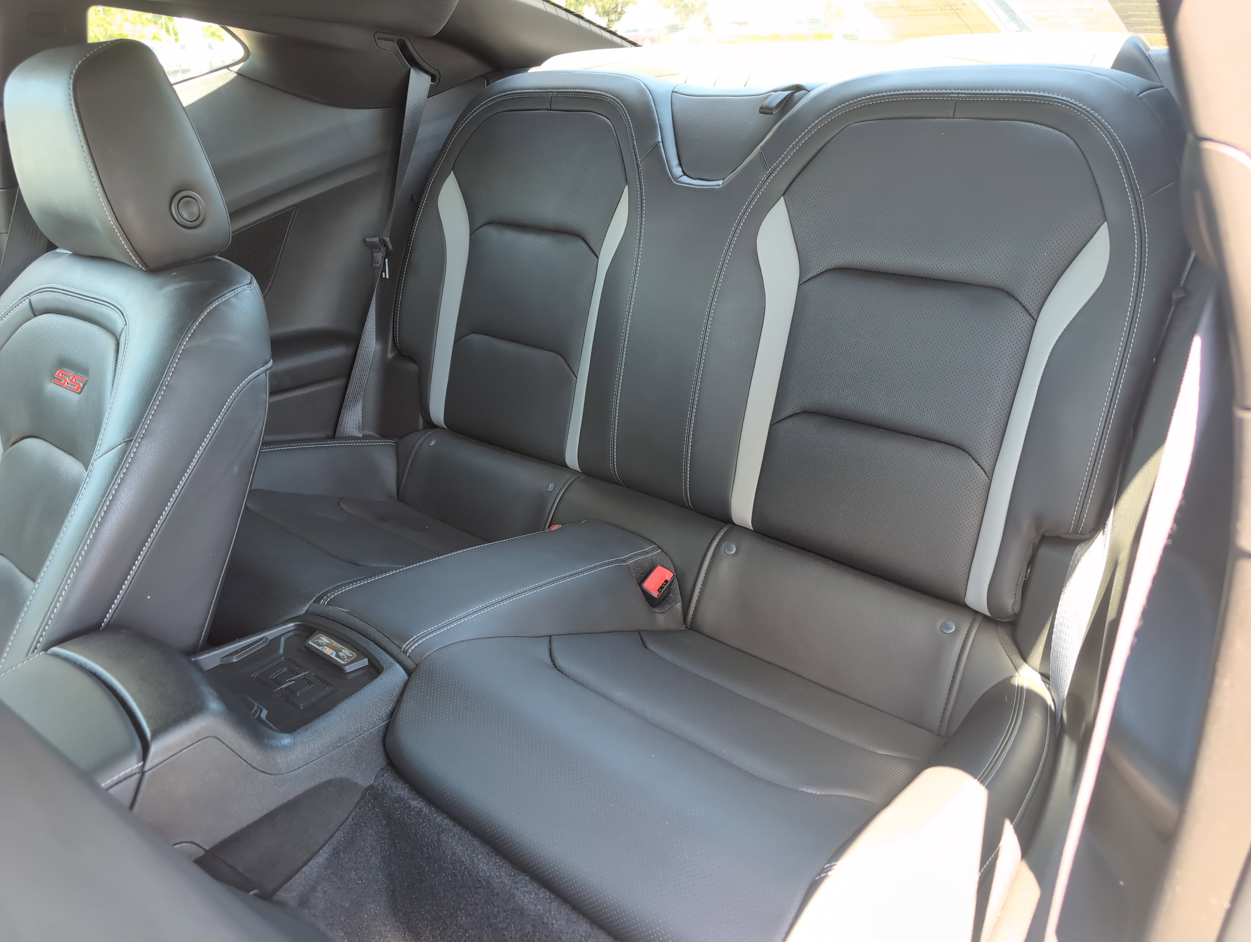 Used 2023 Chevrolet Camaro SS RWD image 30