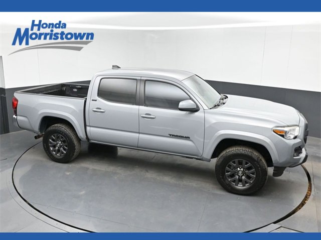 Used 2020 Toyota Tacoma SR5 video 1