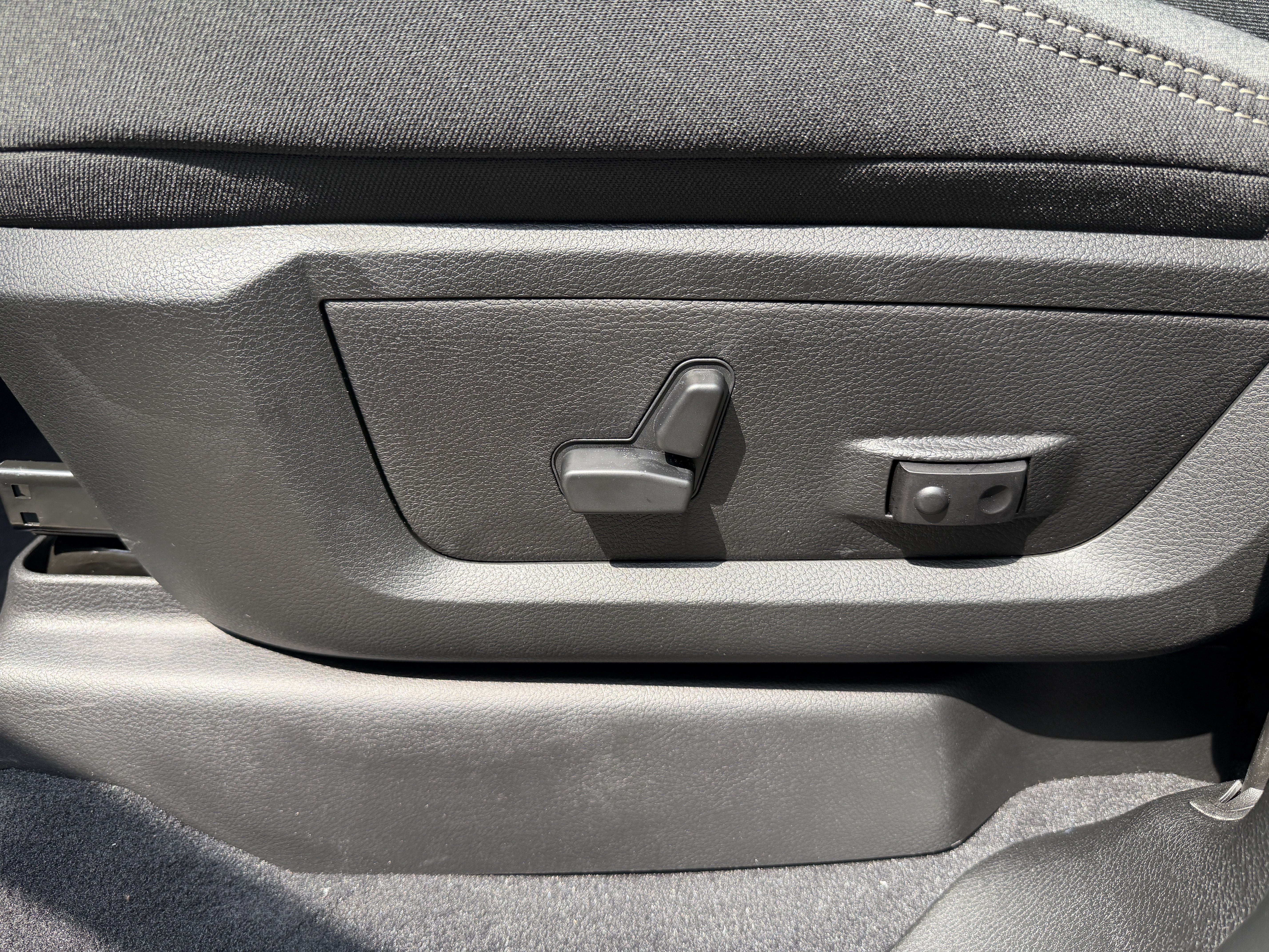 New 2026 RAM 2500 Big Horn AWD/4WD image 34
