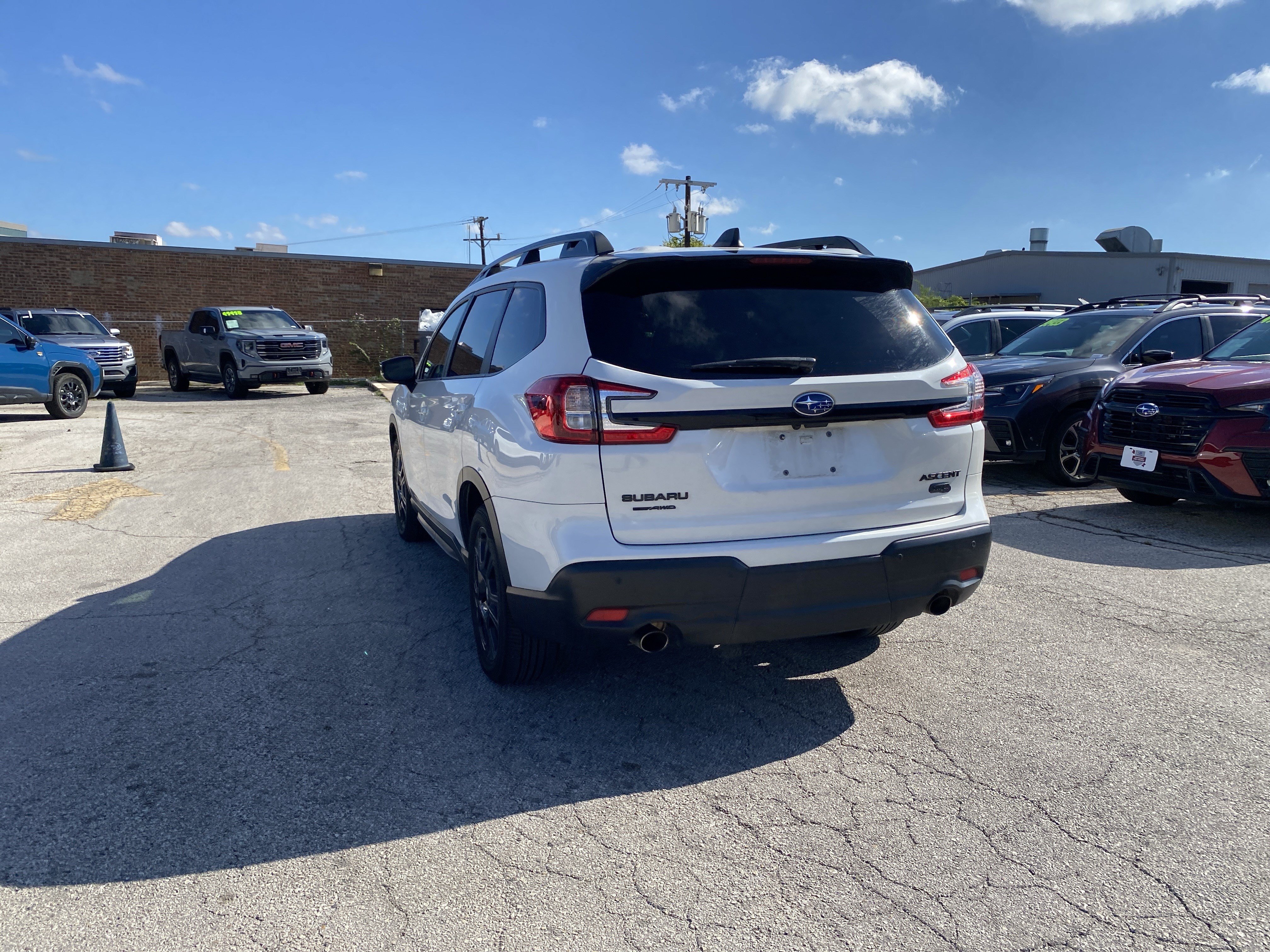 Used 2025 Subaru Ascent Onyx Edition AWD/4WD image 10