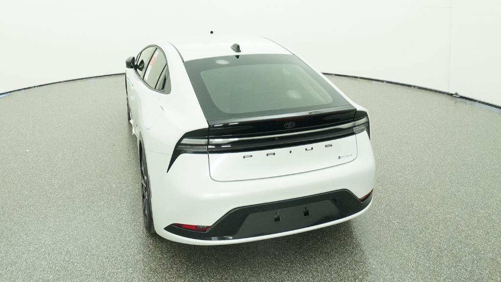 New 2026 Toyota Prius Plug-In Hybrid FWD image 9
