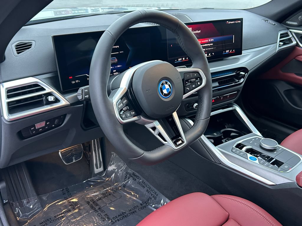 Used 2025 BMW i4 eDrive40 w/ M Sport Package RWD image 13