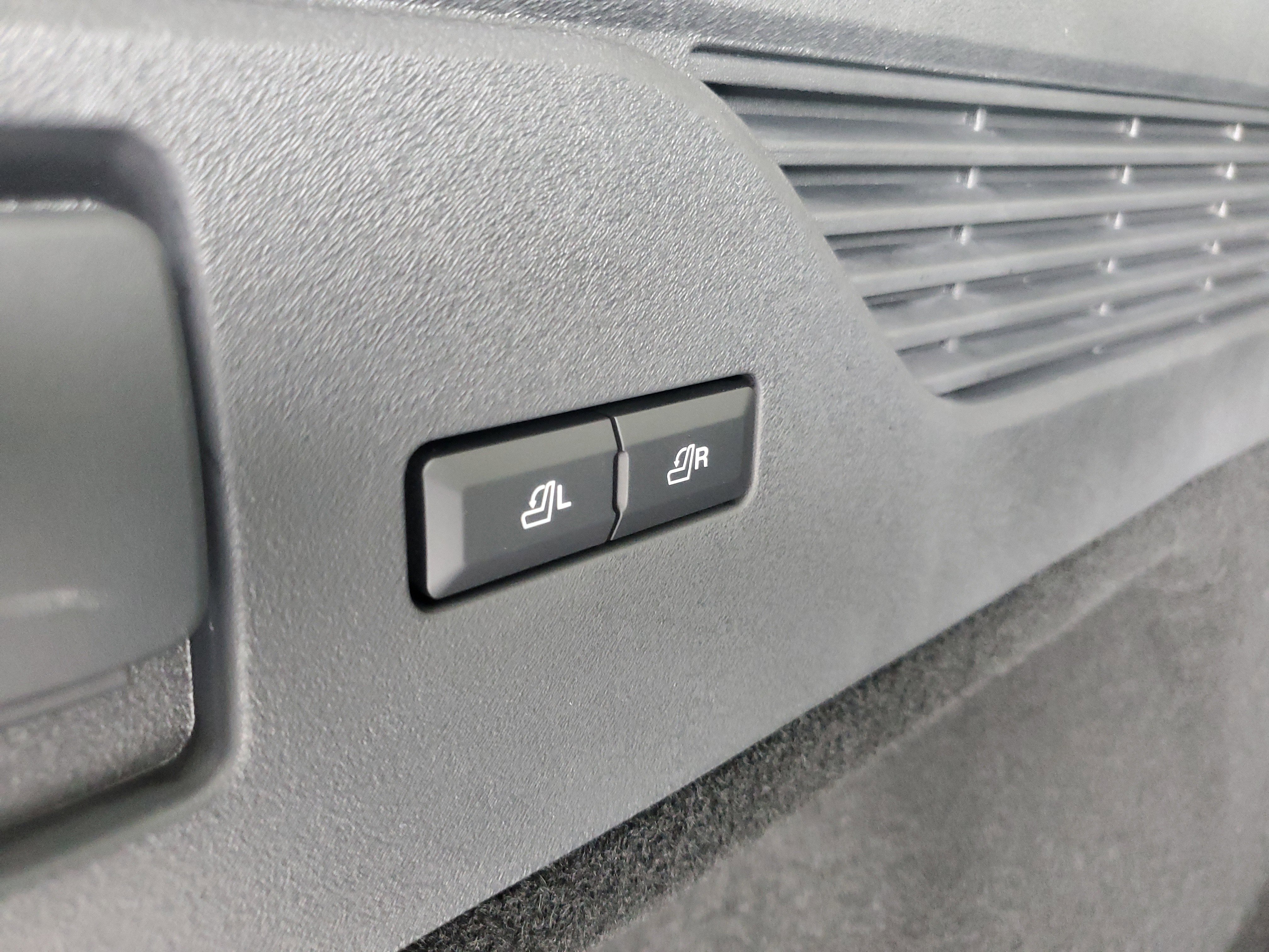 New 2026 Lincoln Nautilus Reserve image 32