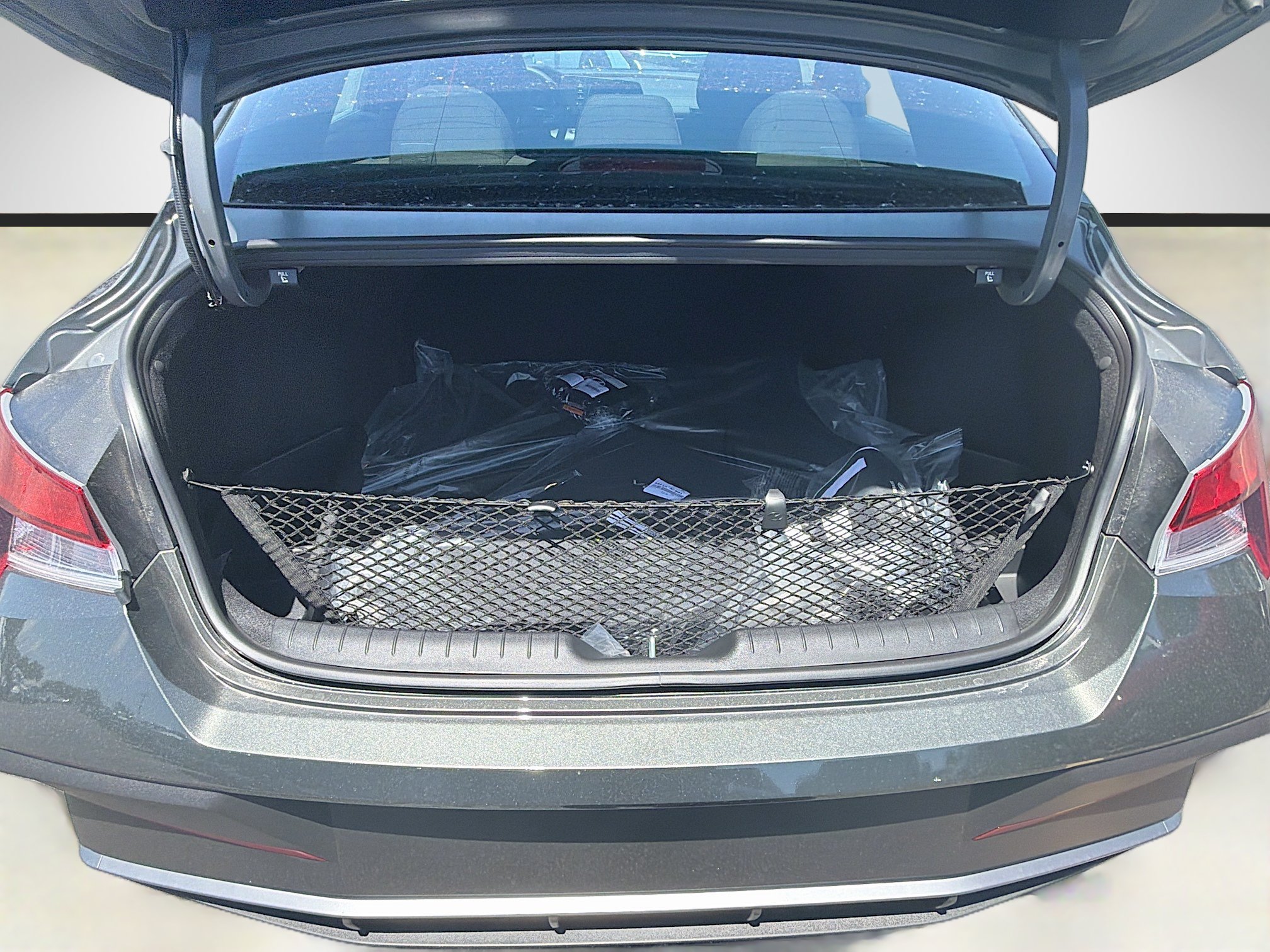 New 2026 Hyundai Elantra Sport FWD image 18