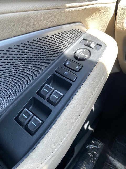 New 2025 Acura MDX SH-AWD image 23