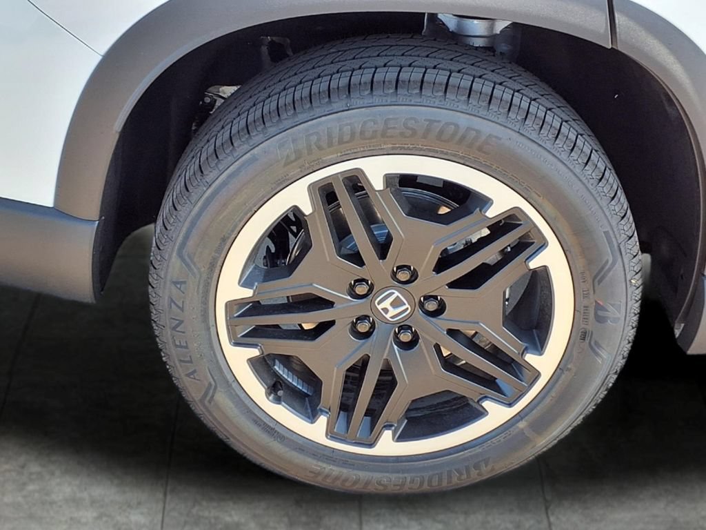 New 2026 Honda Pilot Touring image 9
