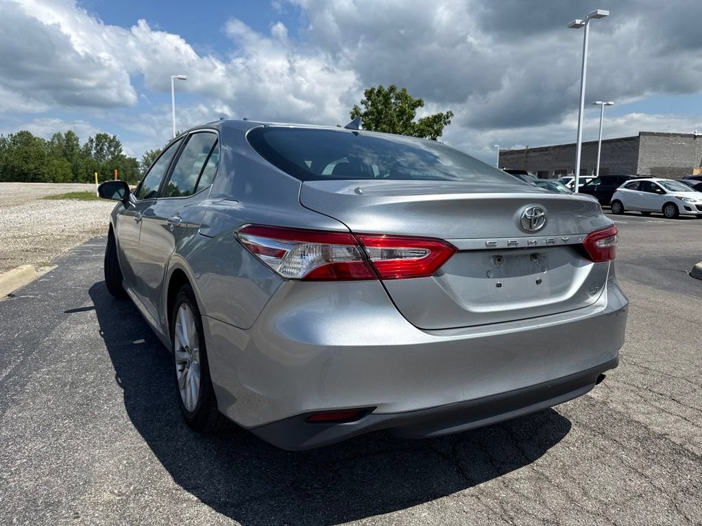 Used 2019 Toyota Camry LE w/ Convenience Package FWD image 7