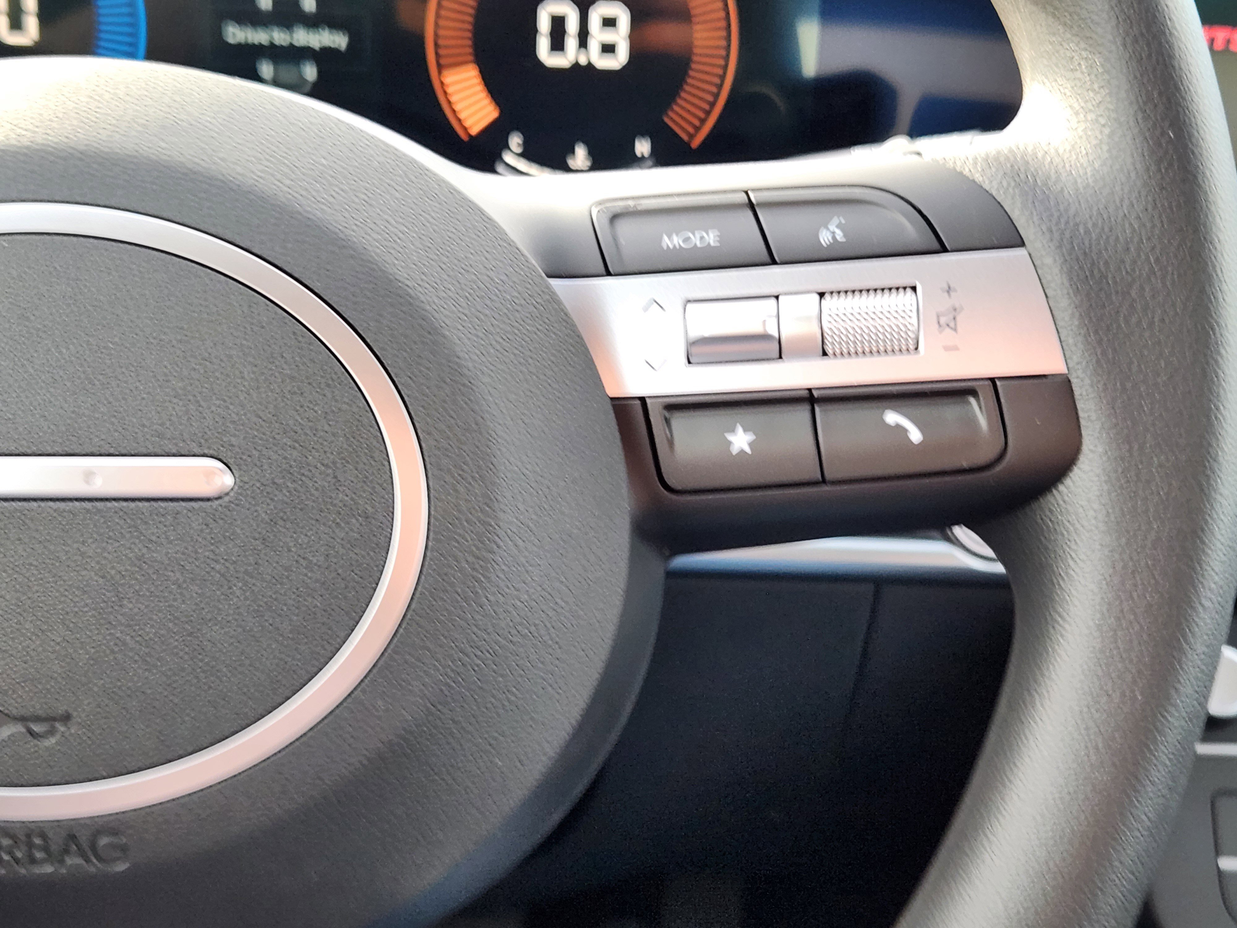 New 2026 Hyundai Tucson SE image 23