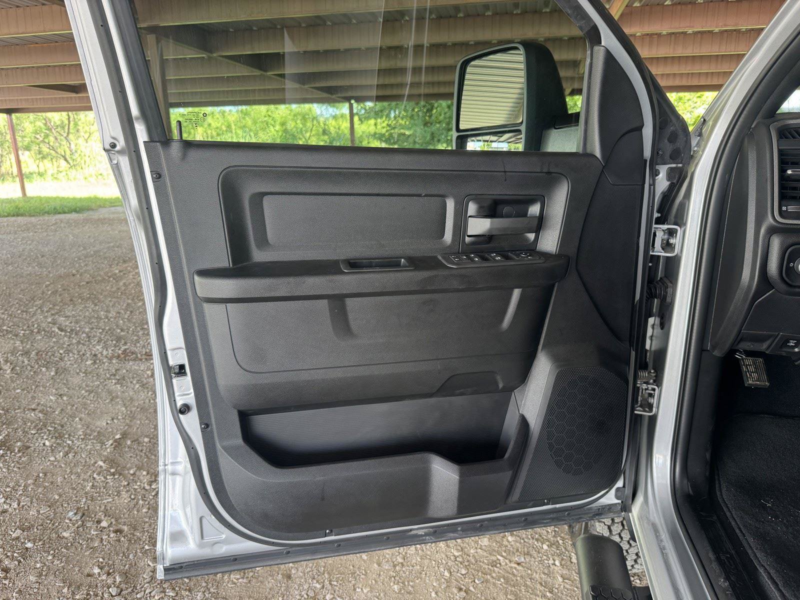 New 2026 RAM 3500 Tradesman AWD/4WD image 25
