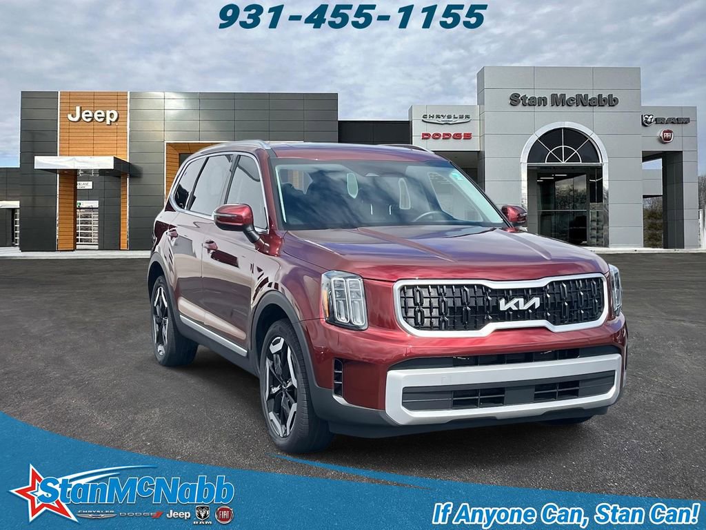 Used 2023 Kia Telluride EX w/ EX Captain's Chair Package