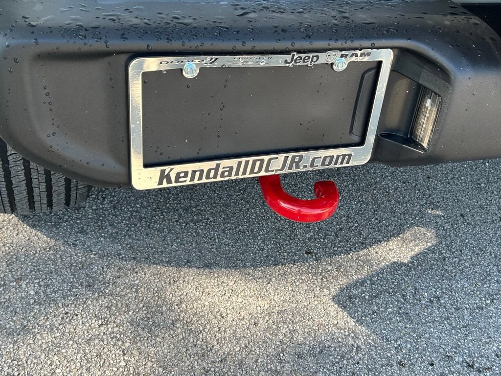 Used 2025 Jeep Wrangler Unlimited Sport AWD/4WD image 38