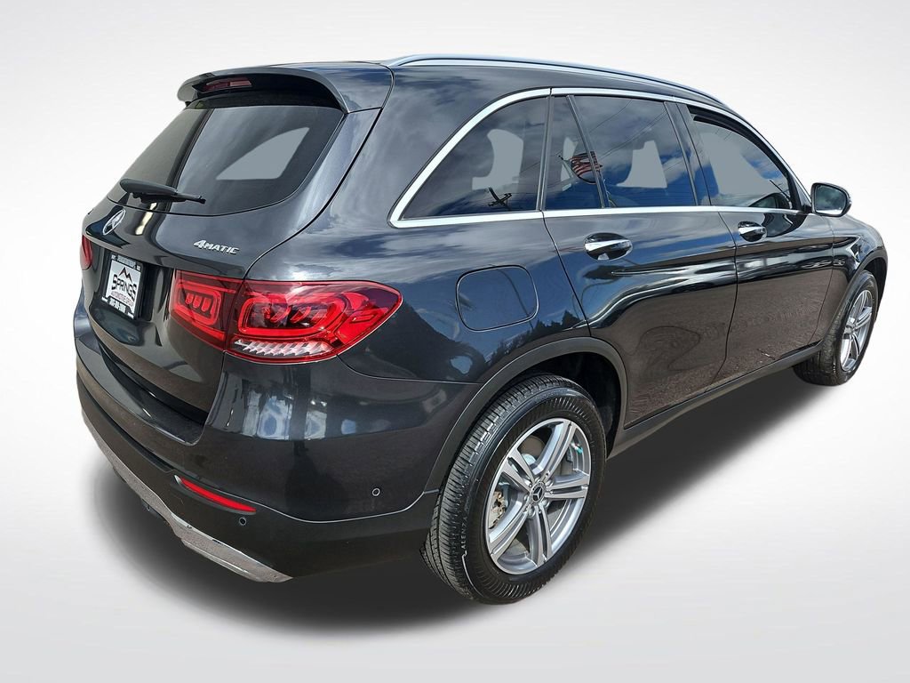 Used 2021 Mercedes-Benz GLC 300 4MATIC image 5